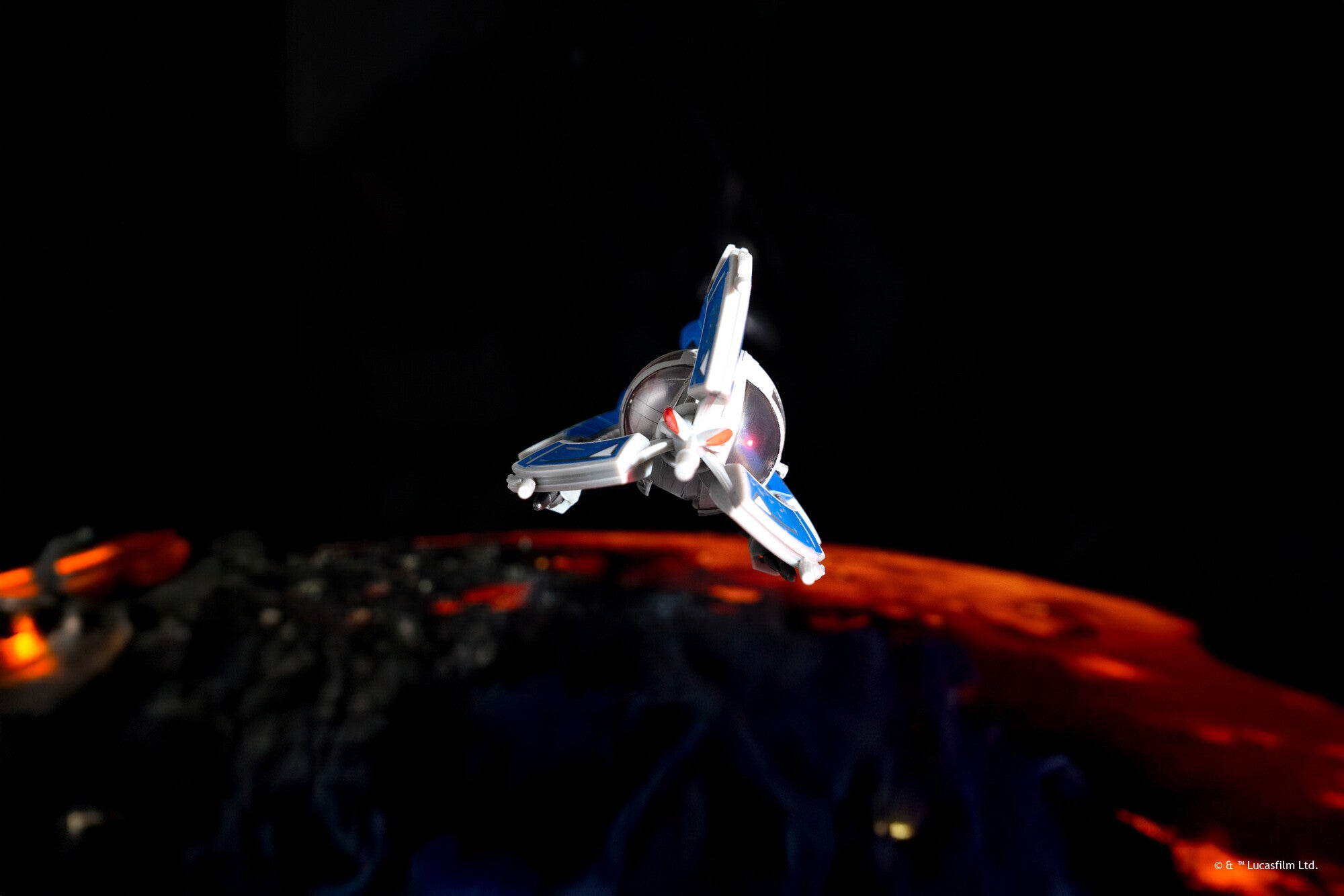 STAR WARS™ Micro Galaxy Squadron Light Armor Class Collection (Series 8) - Image 19