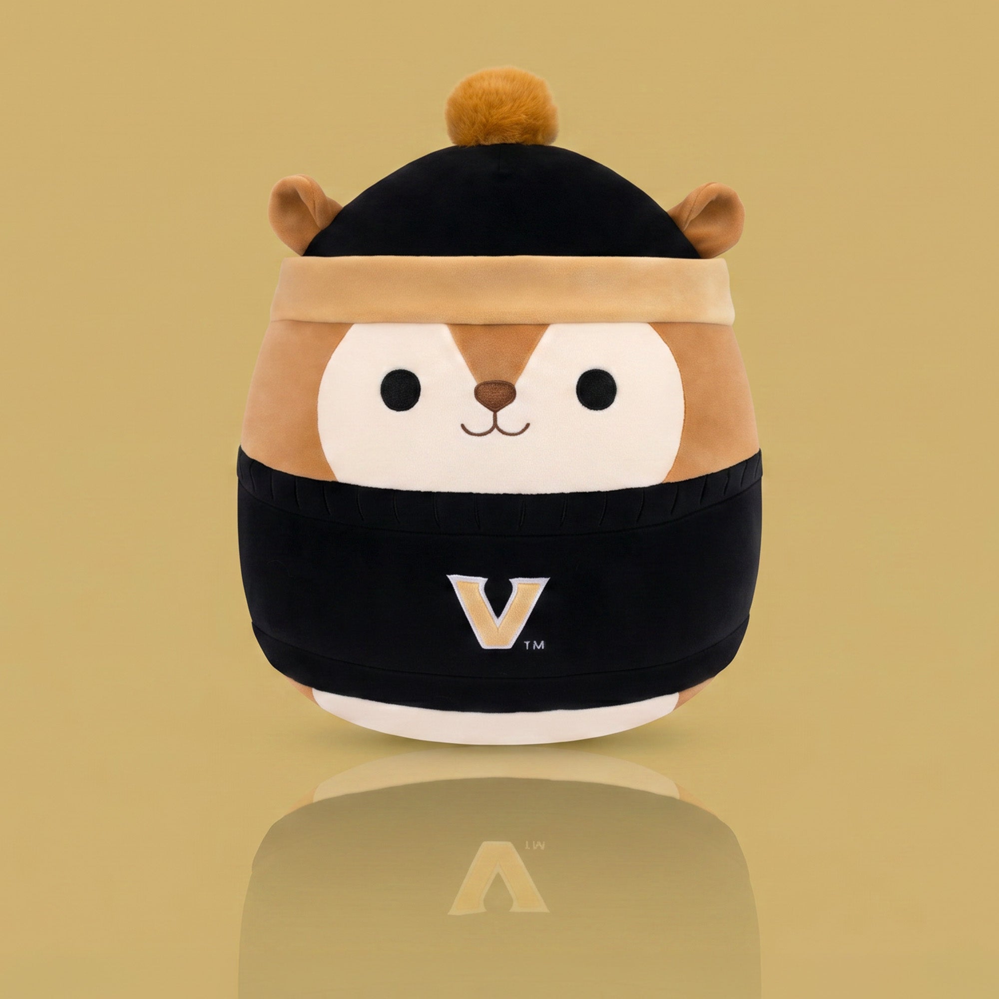 Vanderbilt 12-Inch Sawyer the Squirrel - Image 2